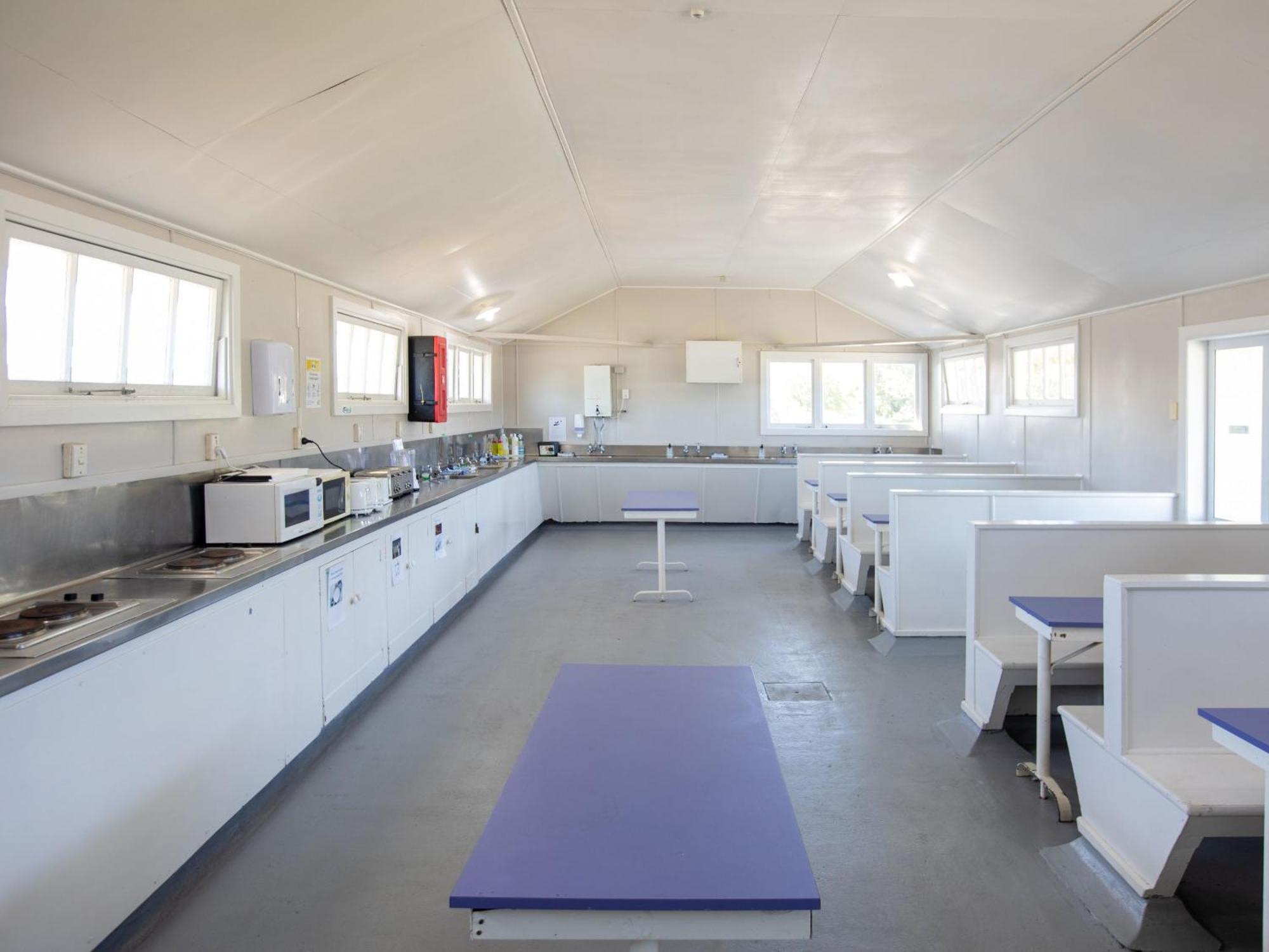 Tahuna Beach Holiday Park Nelson Exterior photo